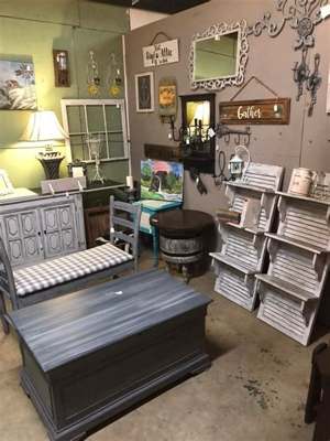 Antiques On The Square