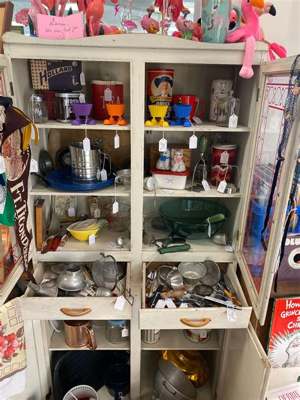 Blue Moon Antiques