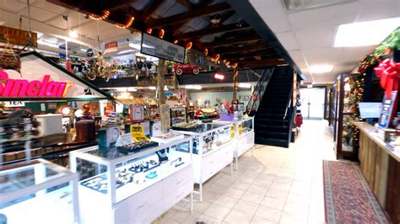 Braxton's Antique Mall