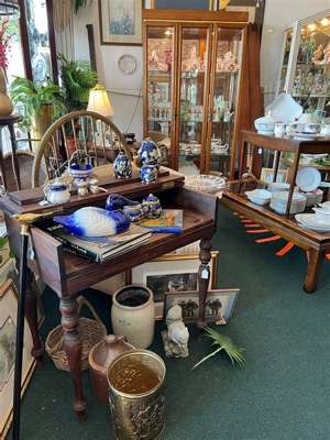Broad Street Antiques