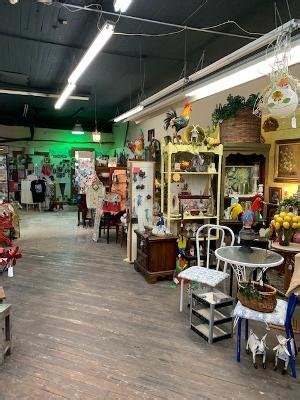 Cherokee Market Farm Fresh Produce and Antiques