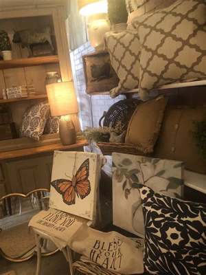Circa Antiques Marketplace