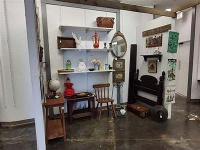 Gibson & Co. Antiques