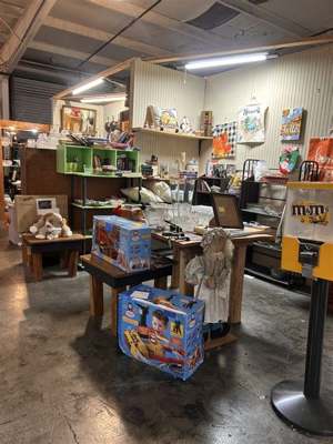 Grumpy's Antiques