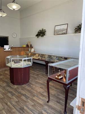 Holloway Jewelers