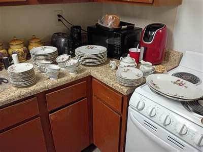 Ingleside Village Antique Center