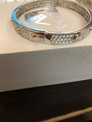 Master of Bling