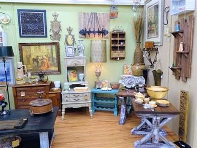 Queen of Hearts Antiques & Interiors