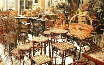 Queen of Hearts Antiques & Interiors