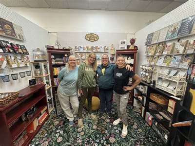 SkyHigh Gypsies Antiques and Interiors