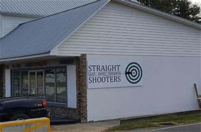 Straight Shooters Guns and Ammo