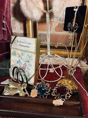 Sweet Southern Salvage Antiques and Boutique LLC