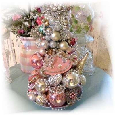 Teacups & Twigs Antique/Shabby Chic Mall