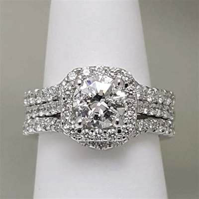 The Jewelers Touch