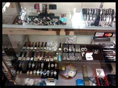 UNIQUE THRIFTIQUE & PAWN