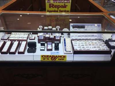 White Diamond Jewelers